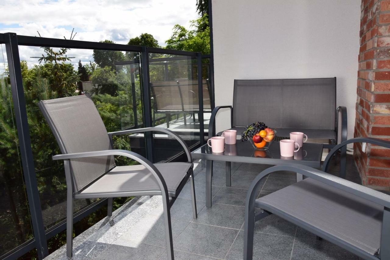 Verrari Apartaments Łeba Buitenkant foto